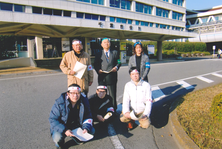 �����{�u���b�N�l���T�Ԋ����ʐ^