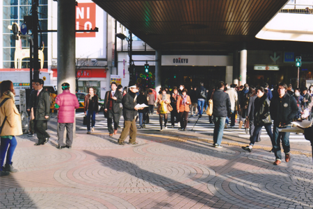 �����{�u���b�N�l���T�Ԋ����ʐ^